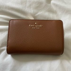 NWT Kate spade wallet ♠️